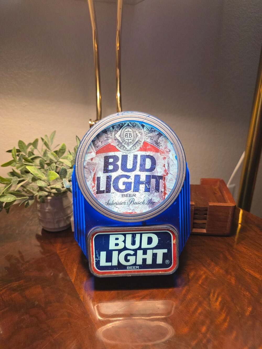 Vintage Bud Light Bar Top Lighted Sign Display